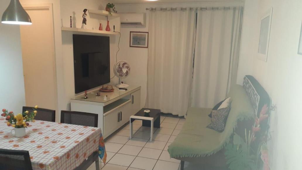 Na Beira Mar De Pajucara- Edif Neo- Apartamento Quarto E Sala- Tem Varanda - Vista Lateral Do Mar- Rua Julio Plech Filho 60 Esquina Com Avenida Doutor Antonio Gouveia - Consumo Eletrico E Pago No Ckeck-Out 1Kwh E 1,35 Reias Maceió 외부 사진
