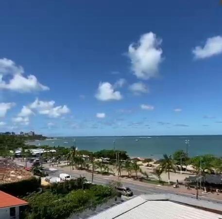 Na Beira Mar De Pajucara- Edif Neo- Apartamento Quarto E Sala- Tem Varanda - Vista Lateral Do Mar- Rua Julio Plech Filho 60 Esquina Com Avenida Doutor Antonio Gouveia - Consumo Eletrico E Pago No Ckeck-Out 1Kwh E 1,35 Reias Maceió 외부 사진