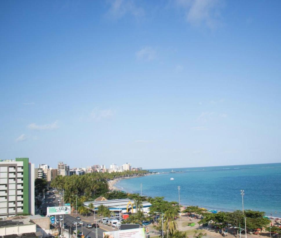 Na Beira Mar De Pajucara- Edif Neo- Apartamento Quarto E Sala- Tem Varanda - Vista Lateral Do Mar- Rua Julio Plech Filho 60 Esquina Com Avenida Doutor Antonio Gouveia - Consumo Eletrico E Pago No Ckeck-Out 1Kwh E 1,35 Reias Maceió 외부 사진