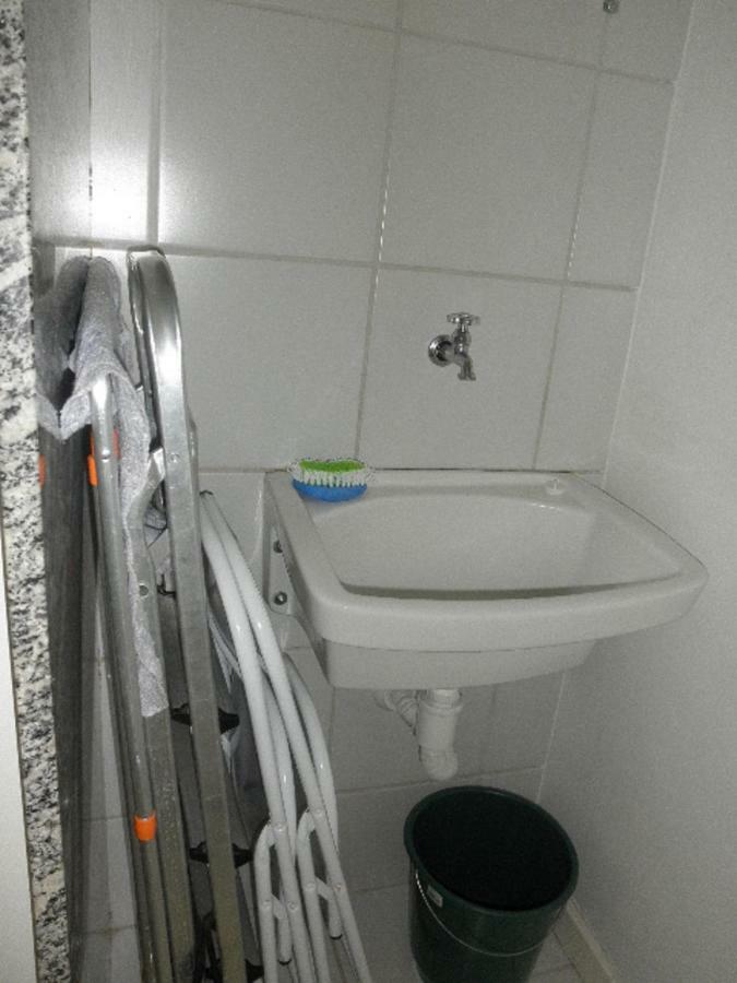 Na Beira Mar De Pajucara- Edif Neo- Apartamento Quarto E Sala- Tem Varanda - Vista Lateral Do Mar- Rua Julio Plech Filho 60 Esquina Com Avenida Doutor Antonio Gouveia - Consumo Eletrico E Pago No Ckeck-Out 1Kwh E 1,35 Reias Maceió 외부 사진