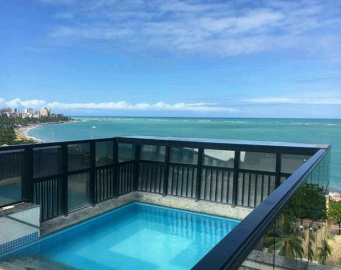 Na Beira Mar De Pajucara- Edif Neo- Apartamento Quarto E Sala- Tem Varanda - Vista Lateral Do Mar- Rua Julio Plech Filho 60 Esquina Com Avenida Doutor Antonio Gouveia - Consumo Eletrico E Pago No Ckeck-Out 1Kwh E 1,35 Reias Maceió 외부 사진